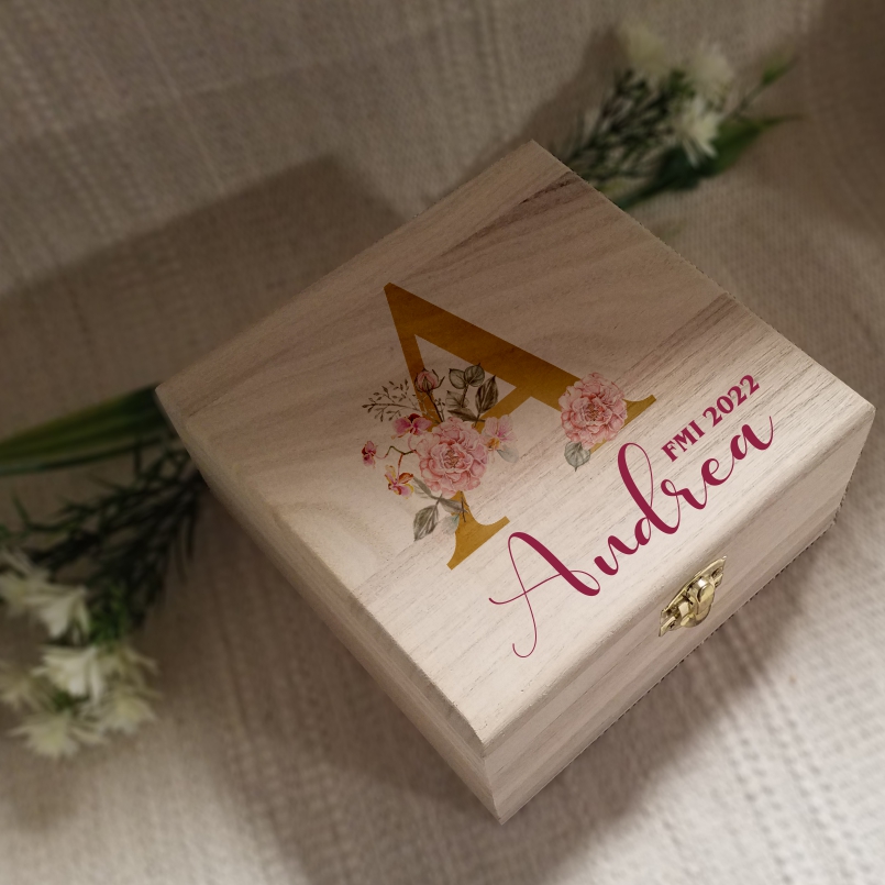 pitichu joyero personalizable inicial floral