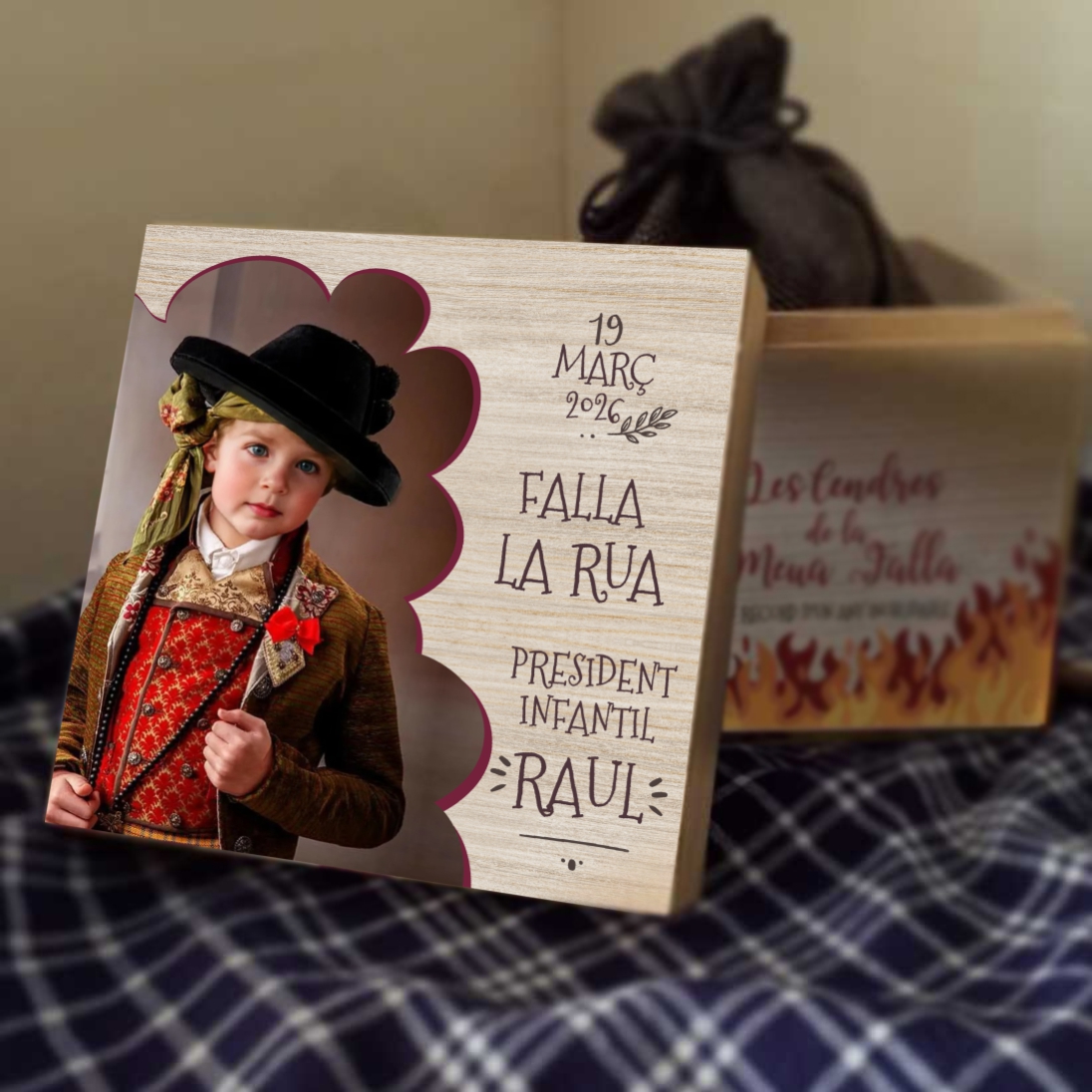 Caja de madera para cenizas de la Falla PERSONALIZABLE con foto - Imagen 2