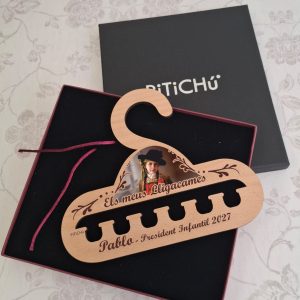 percha para lligacames con foto
